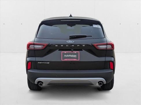 New 2025 Ford Escape Active w/ Tech Pack #1 image 8