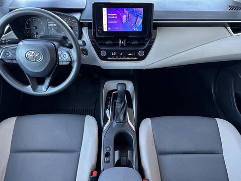 Used 2024 Toyota Corolla LE w/ LE Convenience Package FWD image 15