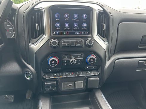 Used 2021 Chevrolet Silverado 1500 LT Trail Boss w/ Convenience Package II image 43