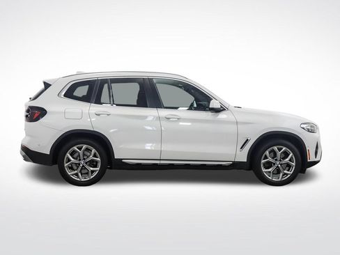 Used 2024 BMW X3 xDrive30i w/ Premium Package AWD/4WD image 6