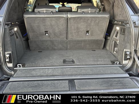 Used 2021 BMW X7 xDrive40i w/ M Sport Package image 31