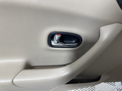 Used 2000 MAZDA MX-5 Miata image 11