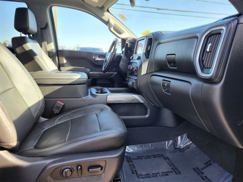 Used 2019 Chevrolet Silverado 1500 LTZ image 9