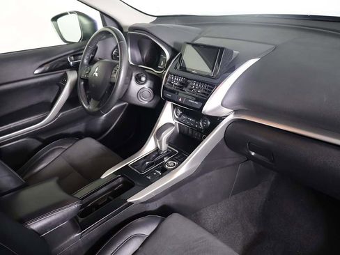 Used 2022 Mitsubishi Eclipse Cross SE image 19