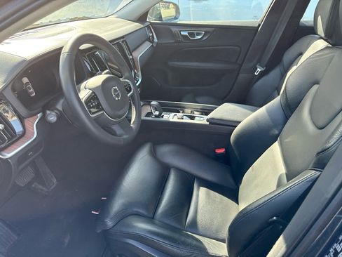Used 2023 Volvo S60 B5 Ultimate w/ Climate Package image 2