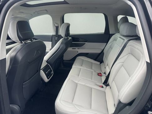 New 2026 Lincoln Nautilus Premier w/ Equipment Group 102A AWD/4WD image 10