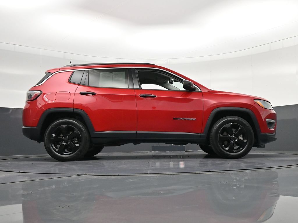 Used 2021 Jeep Compass Latitude FWD image 22