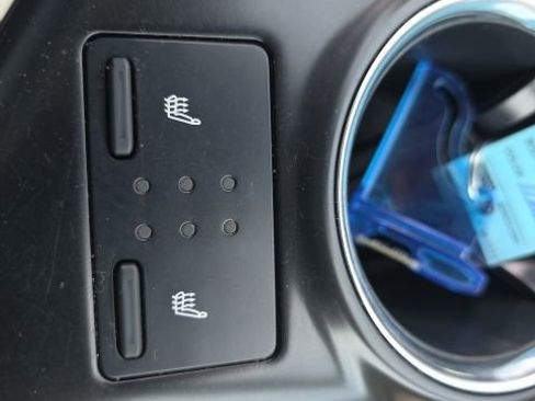 Certified 2020 Toyota Camry XLE image 22