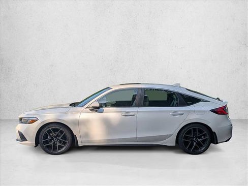 Used 2022 Honda Civic Sport Touring image 8
