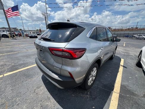 Used 2024 Ford Escape Active AWD/4WD image 4