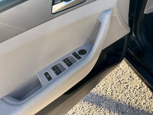 Used 2018 Hyundai Sonata SE image 12