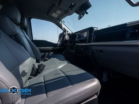 Used 2024 Ford F350 XL w/ XL Chrome Package RWD image 34