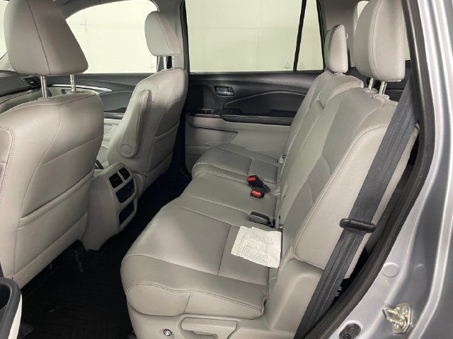 Used 2017 Honda Pilot EX-L image 18