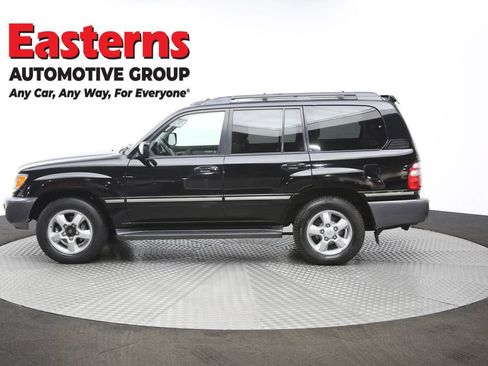 Used 2005 Toyota Land Cruiser AWD/4WD image 63