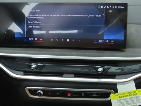 Used 2026 BMW X5 xDrive40i w/ M Sport Package image 15