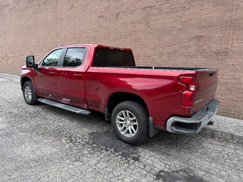 Used 2021 Chevrolet Silverado 1500 LT w/ Z71 Off-Road Package AWD/4WD image 4