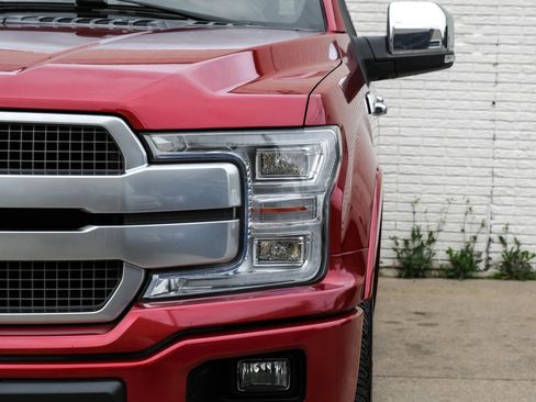 Used 2018 Ford F150 Platinum w/ Equipment Group 701A Luxury AWD/4WD image 41