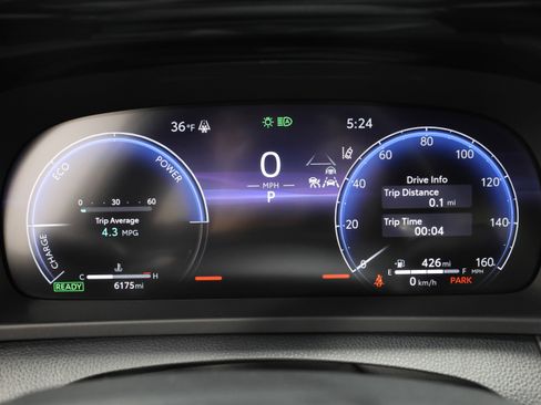 Used 2025 Toyota Crown XLE image 20