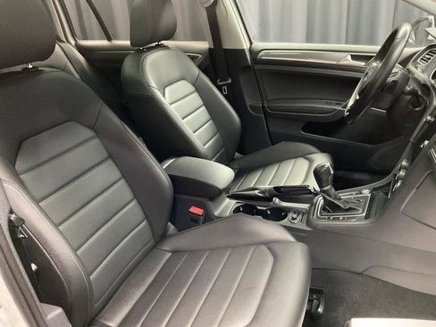 Used 2019 Volkswagen Golf Alltrack SEL image 14