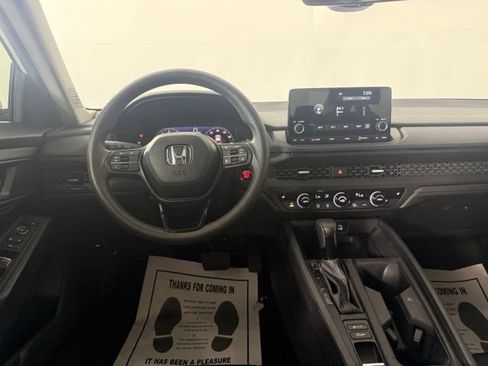 Used 2025 Honda Accord SE image 23
