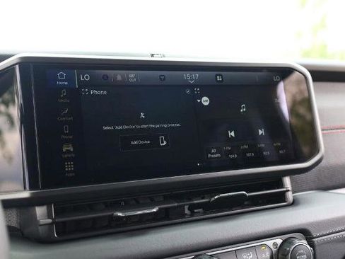 Used 2025 Jeep Wrangler Unlimited Rubicon image 11