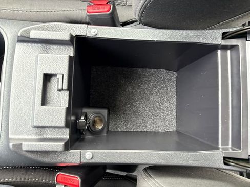 Used 2024 Subaru Legacy Premium image 27