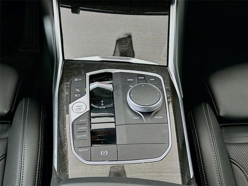 Certified 2023 BMW 330e xDrive w/ Driving Assistance Package image 17