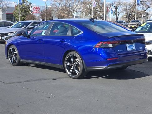 Used 2024 Honda Accord Sport image 6