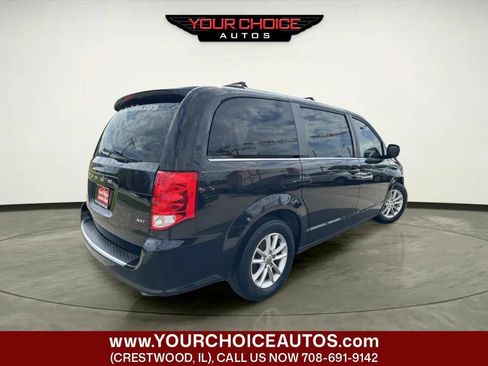 Used 2019 Dodge Grand Caravan SXT FWD image 5