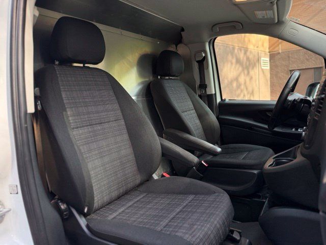 Used 2020 Mercedes-Benz Metris image 13