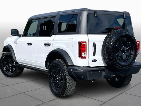 Used 2024 Ford Bronco Black Diamond image 11