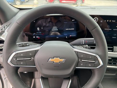 New 2026 Chevrolet Equinox LT FWD image 22