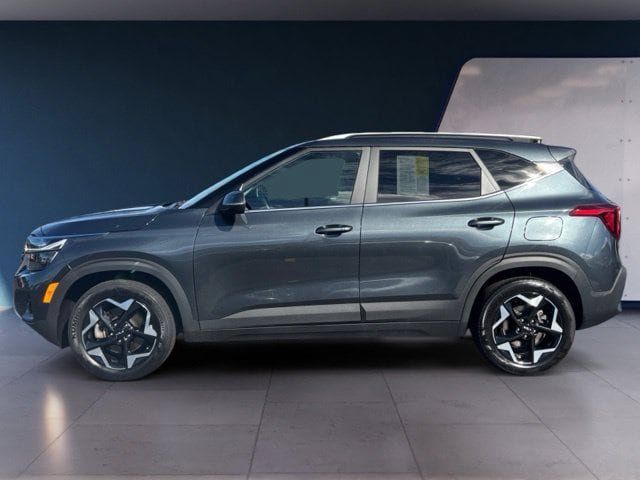 Certified 2024 Kia Seltos EX AWD/4WD image 2