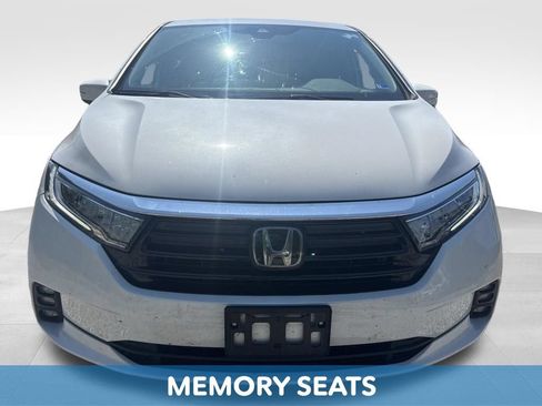 Used 2024 Honda Odyssey EX-L image 17