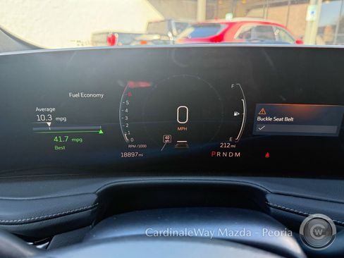 Used 2025 Cadillac XT4 Premium Luxury image 32