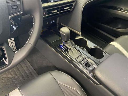 Certified 2026 Toyota Camry SE FWD image 20