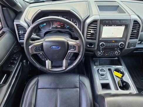 Used 2019 Ford Expedition Max XLT w/ Equipment Group 202A image 18