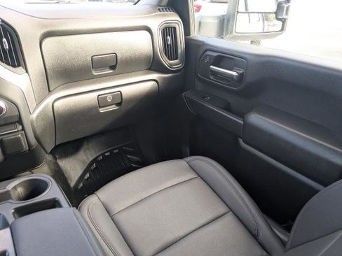 Used 2024 GMC Sierra 3500 Pro w/ Convenience Package image 22