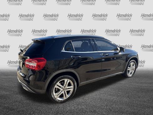 Used 2019 Mercedes-Benz GLA 250 4MATIC image 9