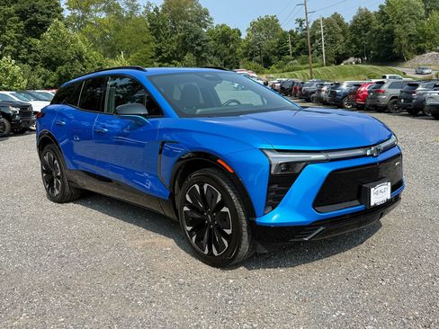Certified 2024 Chevrolet Blazer EV RS AWD/4WD image 1