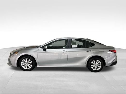 New 2026 Toyota Camry LE FWD image 2