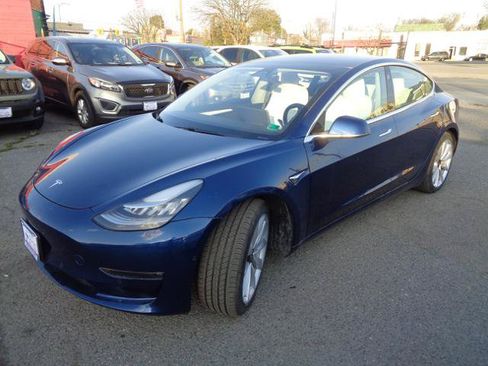 Used 2018 Tesla Model 3 RWD image 36
