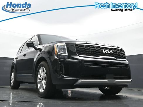 Used 2022 Kia Telluride LX FWD image 24