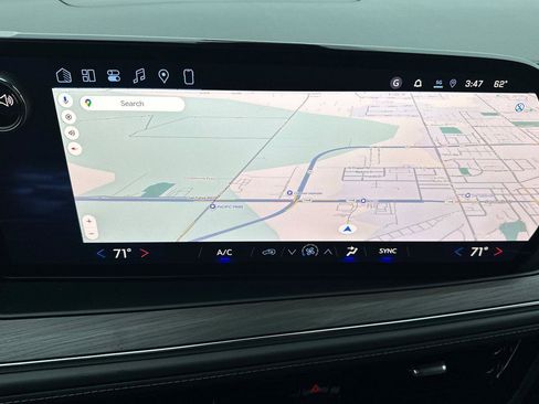 New 2026 Chevrolet Suburban LS image 18