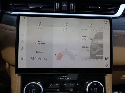Used 2022 Jaguar F-PACE S AWD/4WD image 54