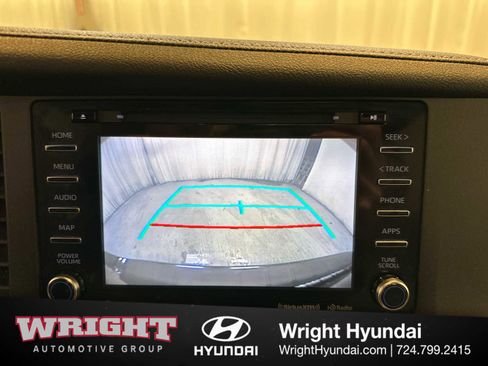 Used 2020 Toyota Sienna XLE image 25