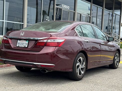 Used 2016 Honda Accord LX image 5