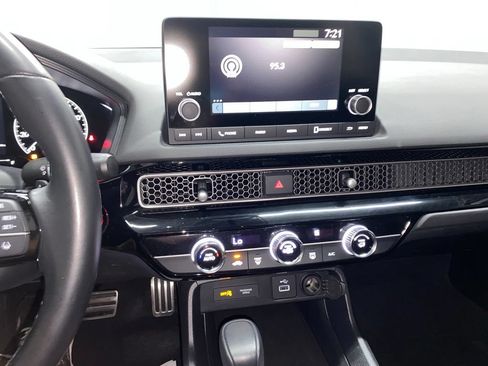 Used 2024 Honda Civic Sport image 19