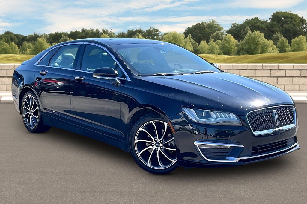 Used 2019 Lincoln MKZ Reserve w/ Reserve Plus Package AWD/4WD image 2