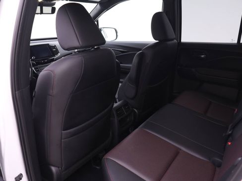 Certified 2023 Honda Ridgeline Black Edition image 10